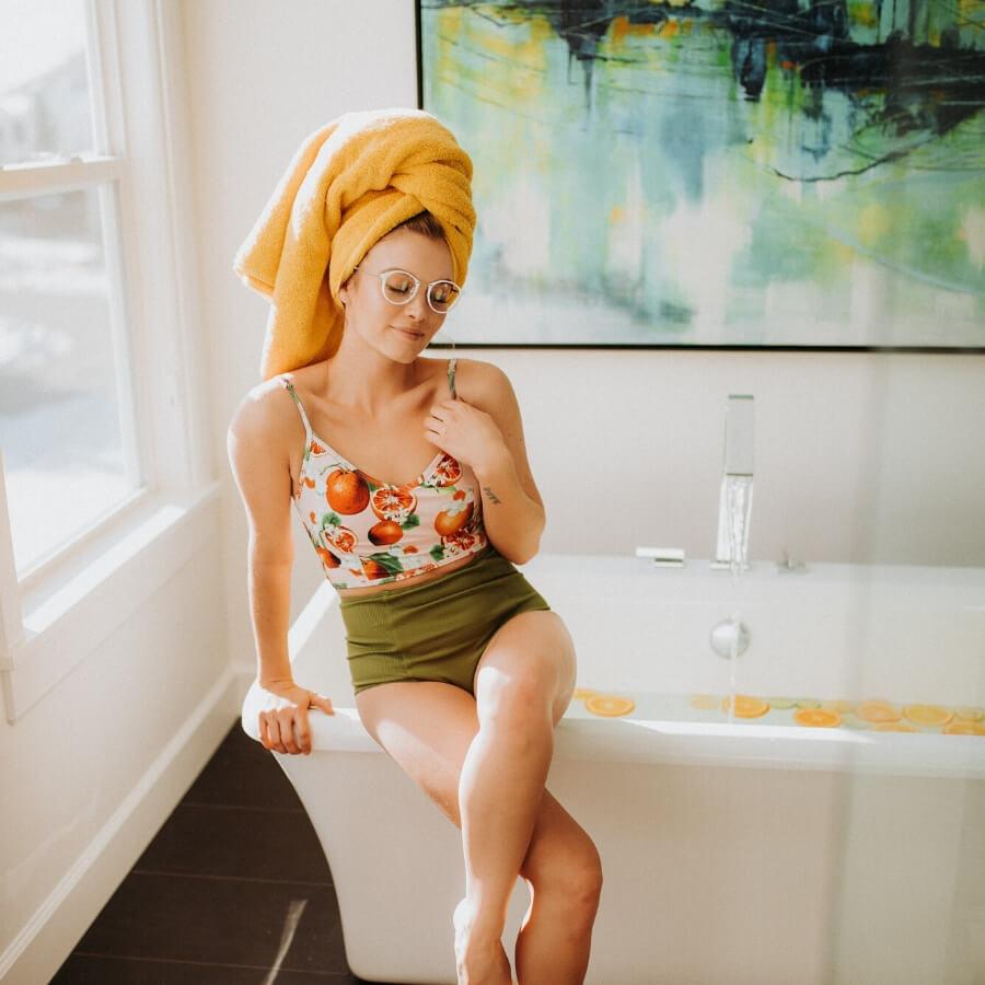 DIY Milk Bath - Kortni Jeane
