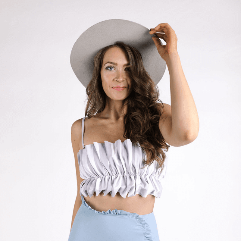 Say Hello to the Oversized Ruffle Top! - Kortni Jeane