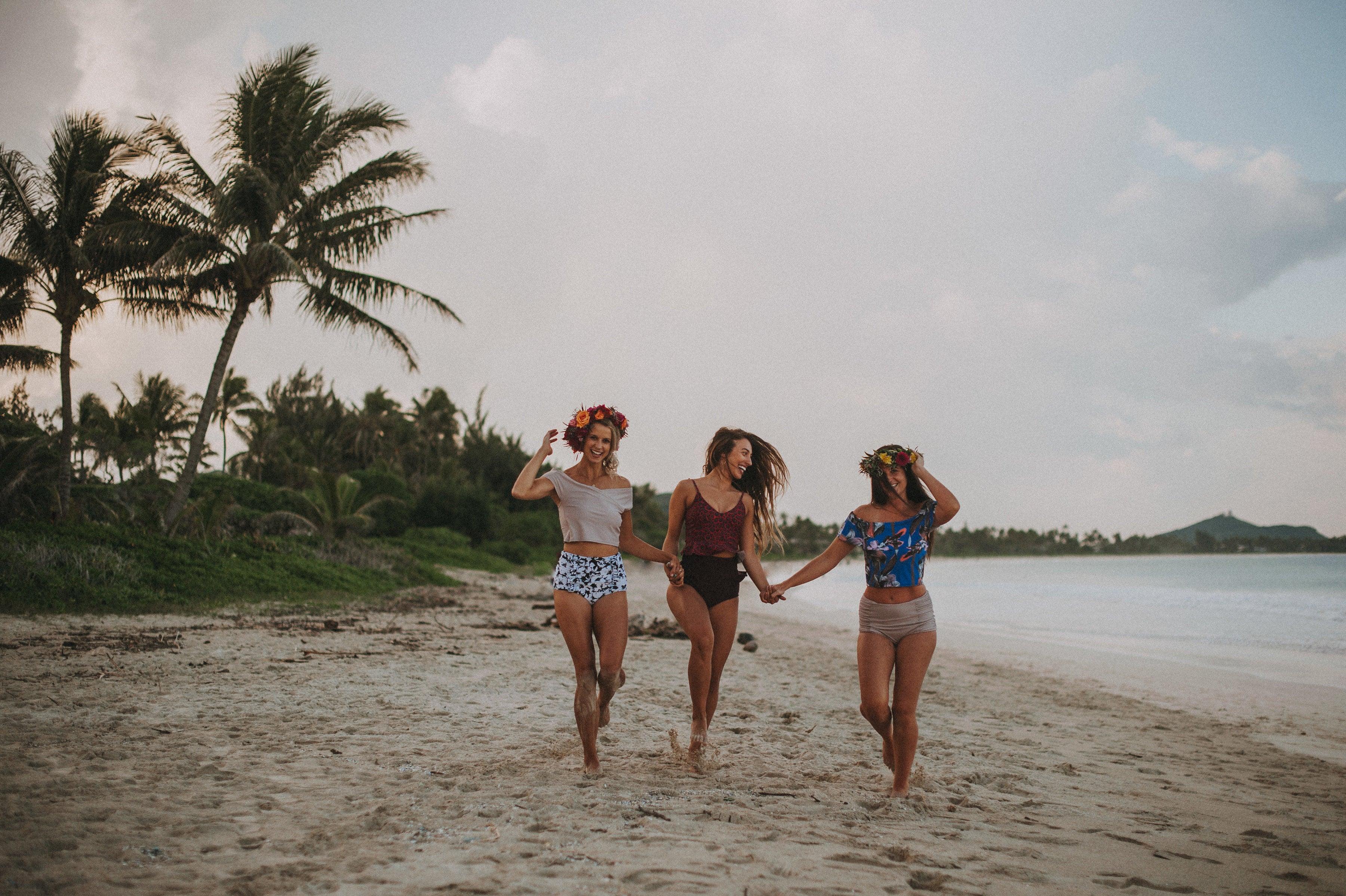 Hawaiian Day Dreams Photo Shoot - Kortni Jeane