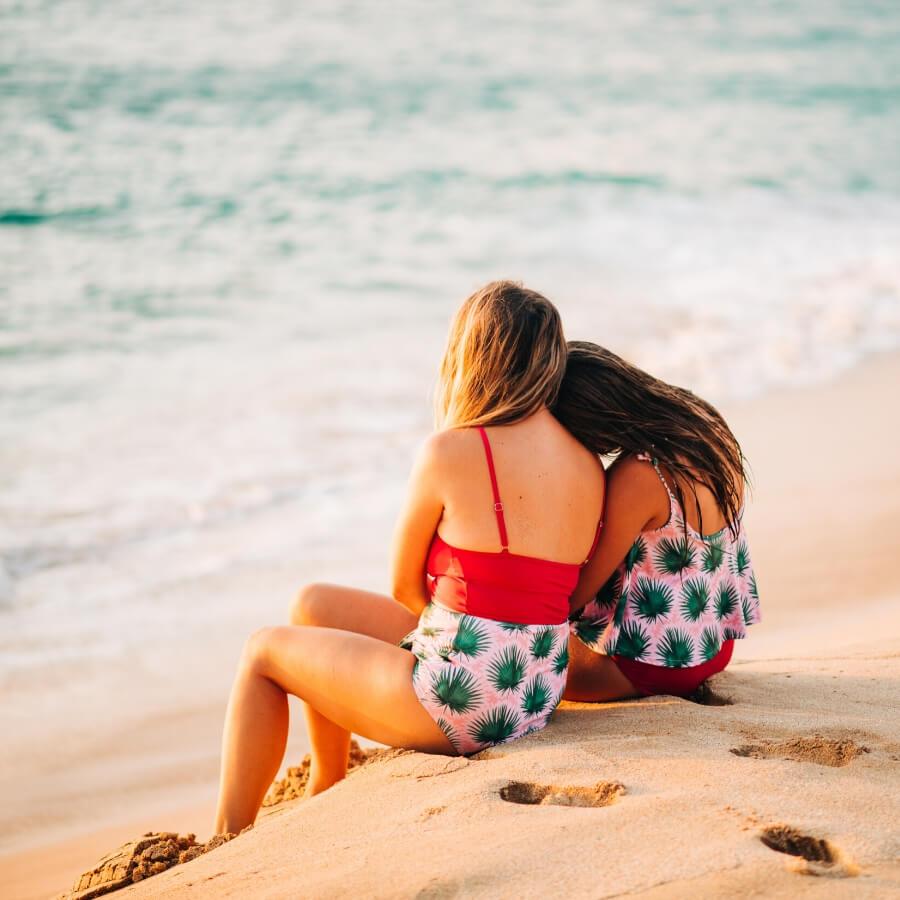 Safety Tips for Swimming in the Ocean - Kortni Jeane