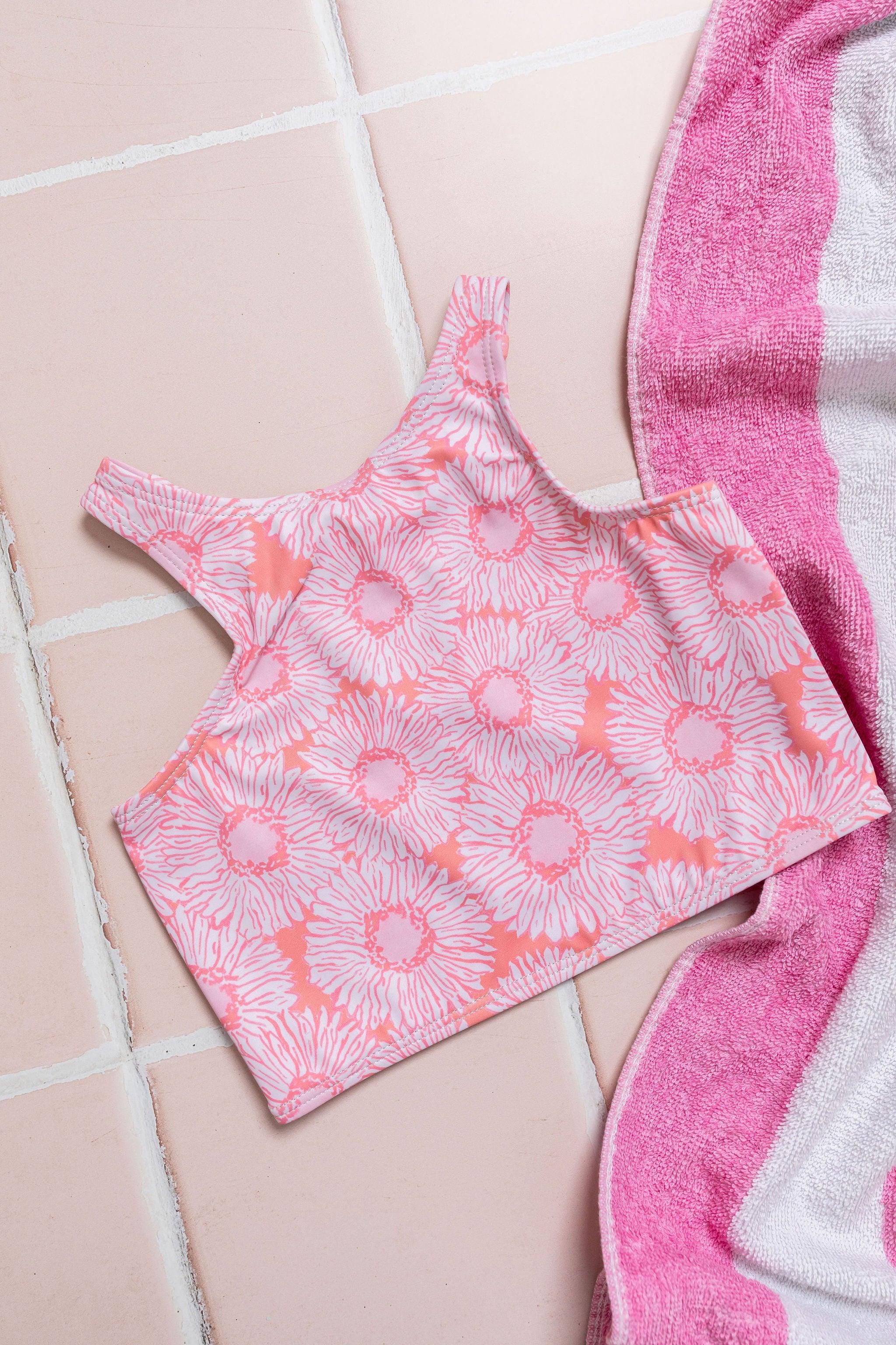 Pink Daisies