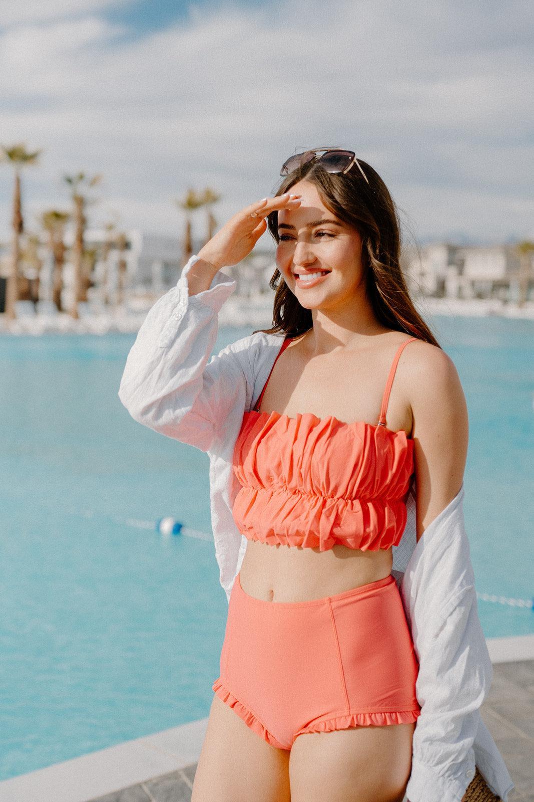 kortni jeane ruffle around top